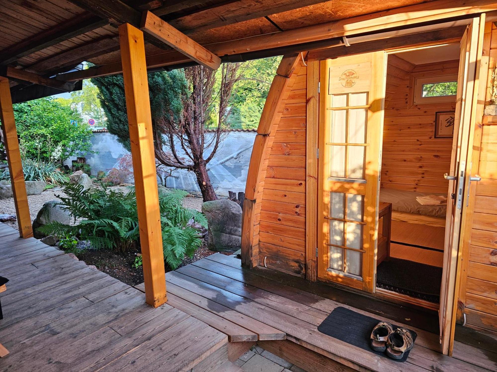 Holzhuette-Camping-Pod Mit Sauna & Fruehstueck * Halle (Saale)